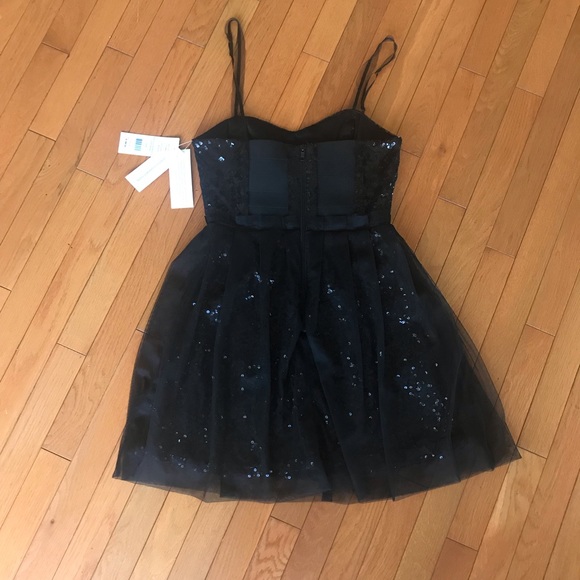 French Connection cocktail dress - Picture 2 of 5